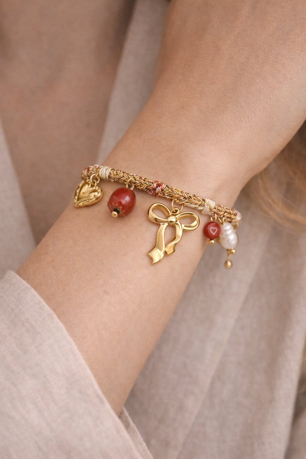 Amélie | Armband met hart & strikdetail