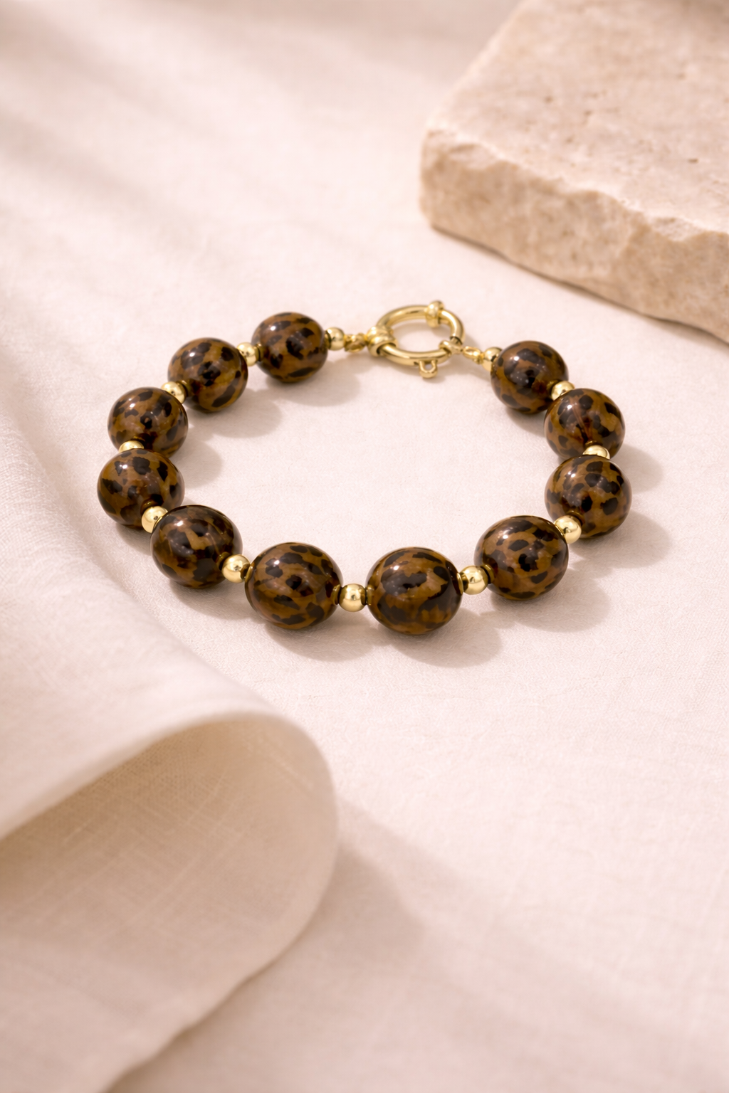 Leona | Luipaard kralen armband in warme ambertonen