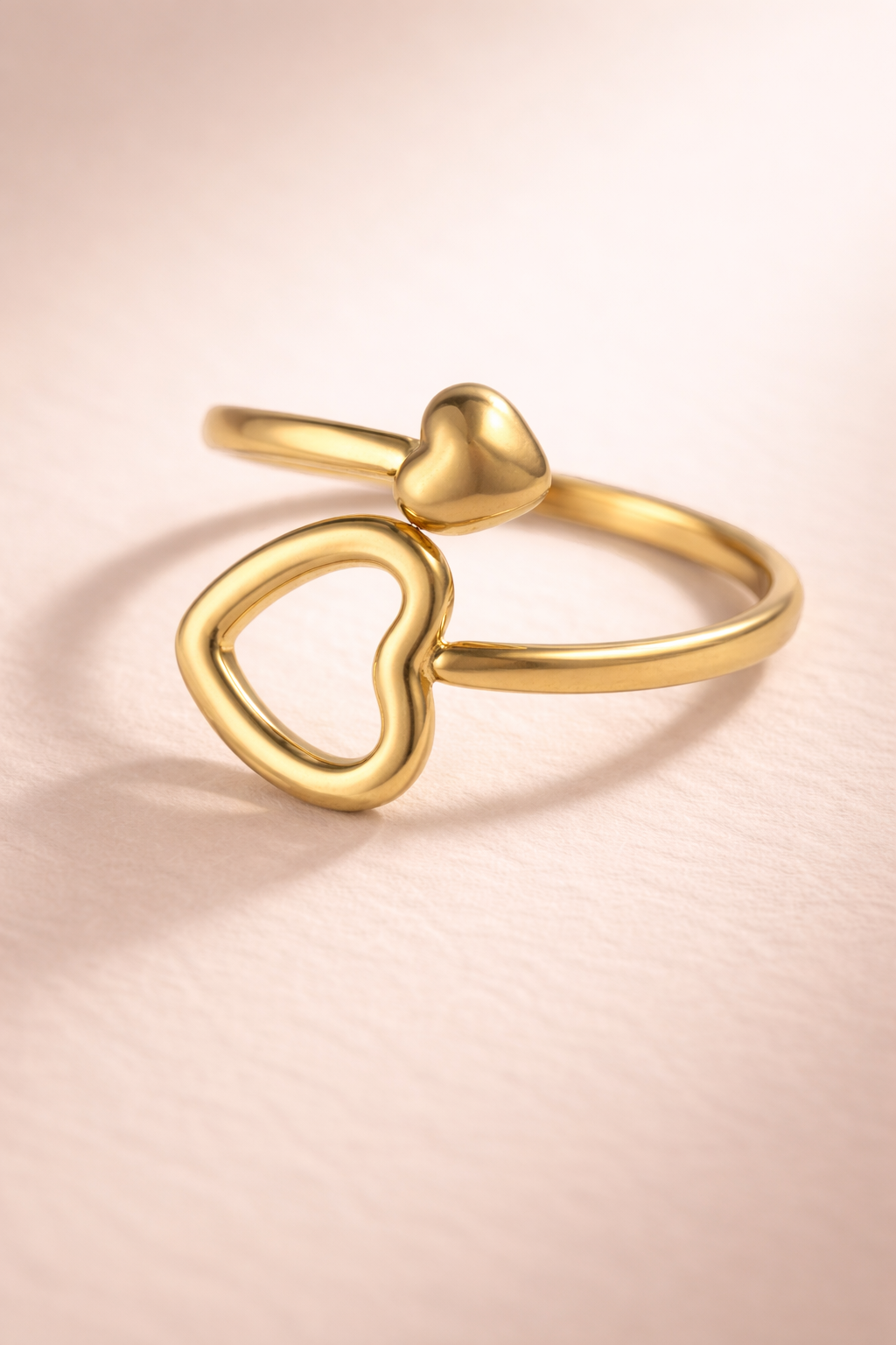 Livia | Verstelbare ring met open & gesloten hart