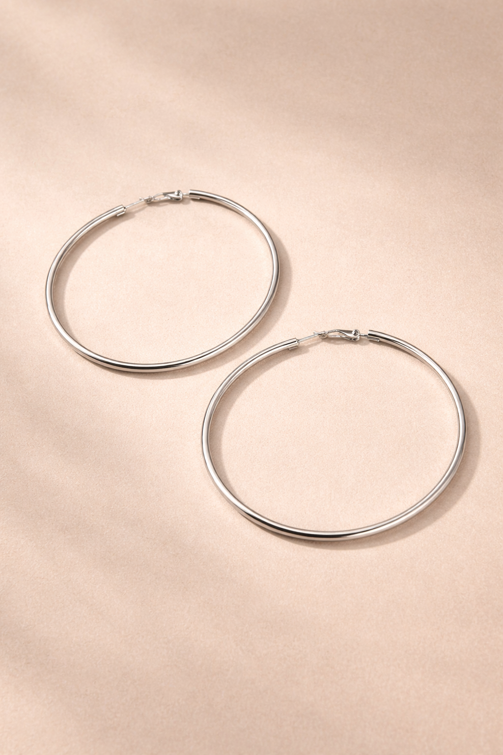 Celeste Hoops | Pure eenvoud met een high-end uitstraling