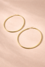 Auréline Hoops – Pure elegantie in een iconisch silhouet